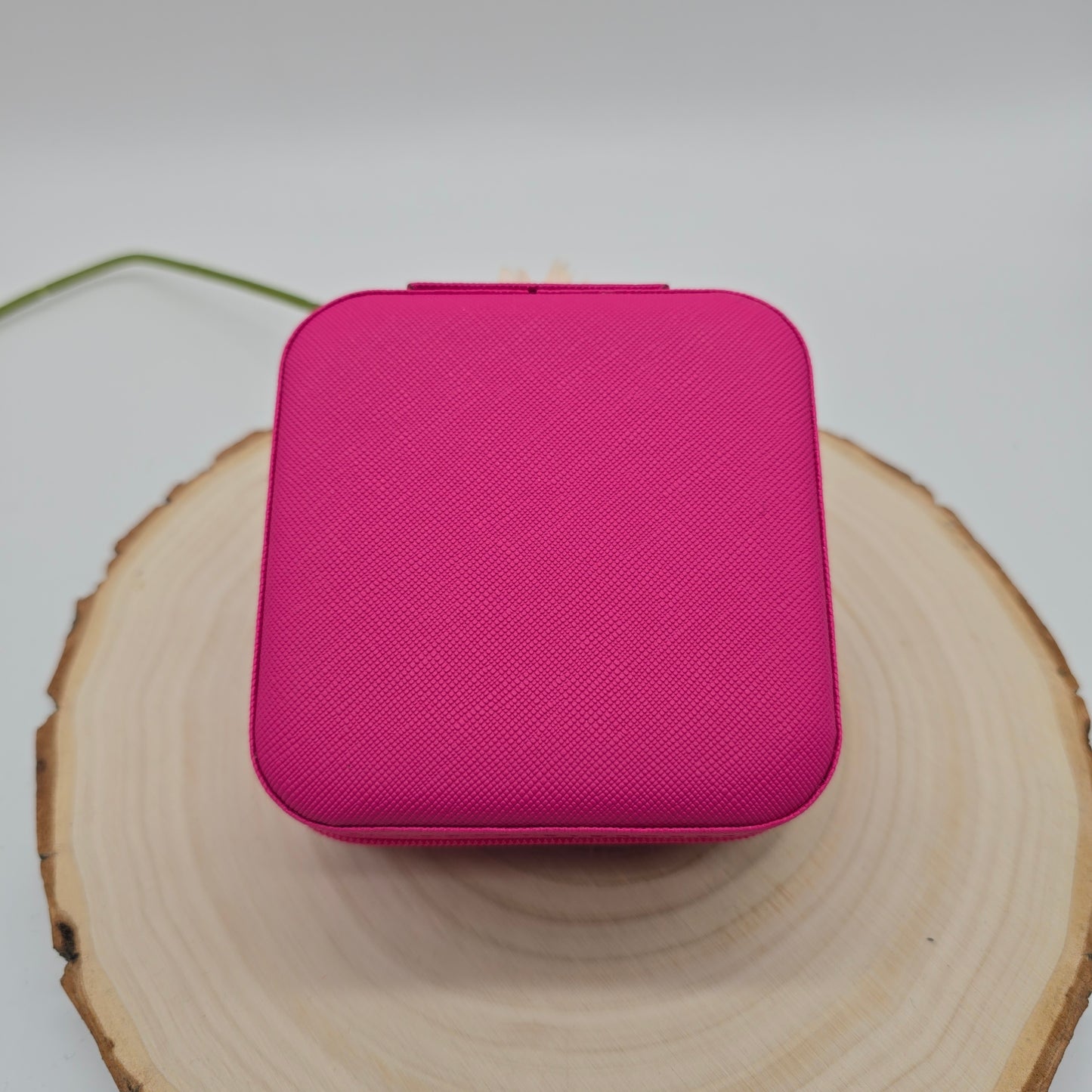 Personalisiertes Schmuckkästchen in Pink - Plottersu