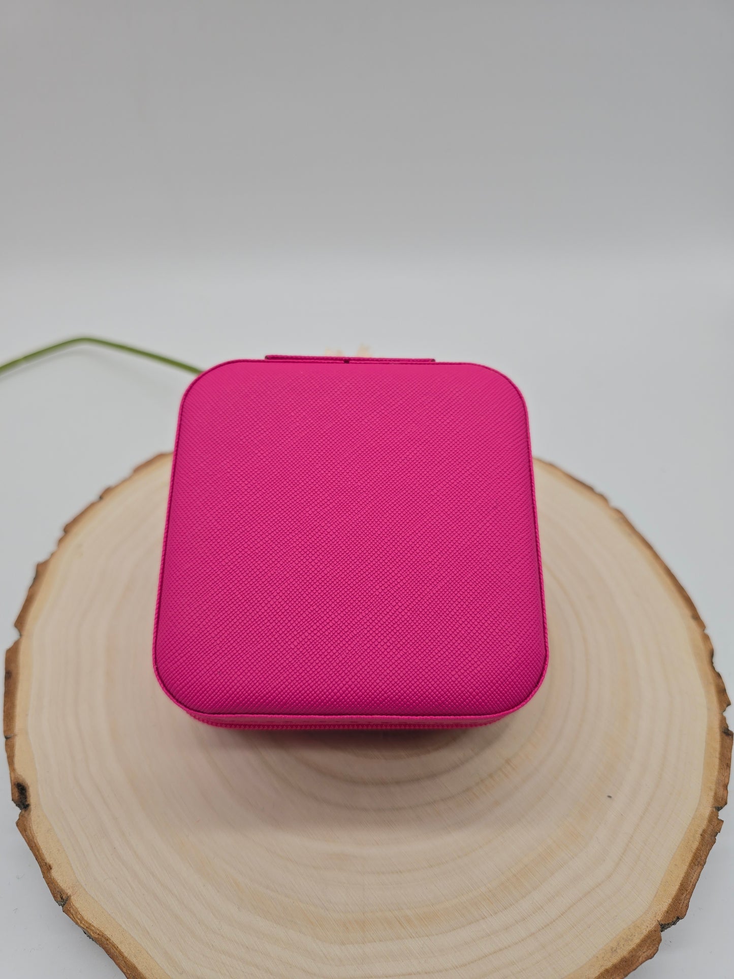 Personalisiertes Schmuckkästchen in Pink - Plottersu
