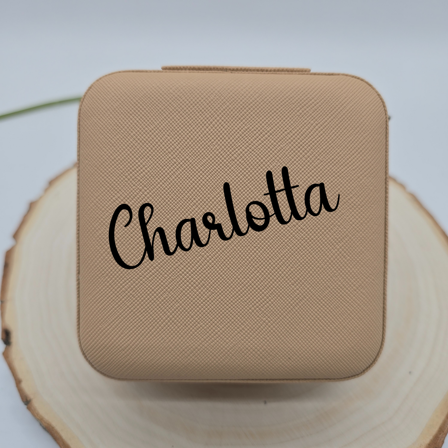 Personalisiertes Schmuckkästchen in Cappuccino - Plottersu