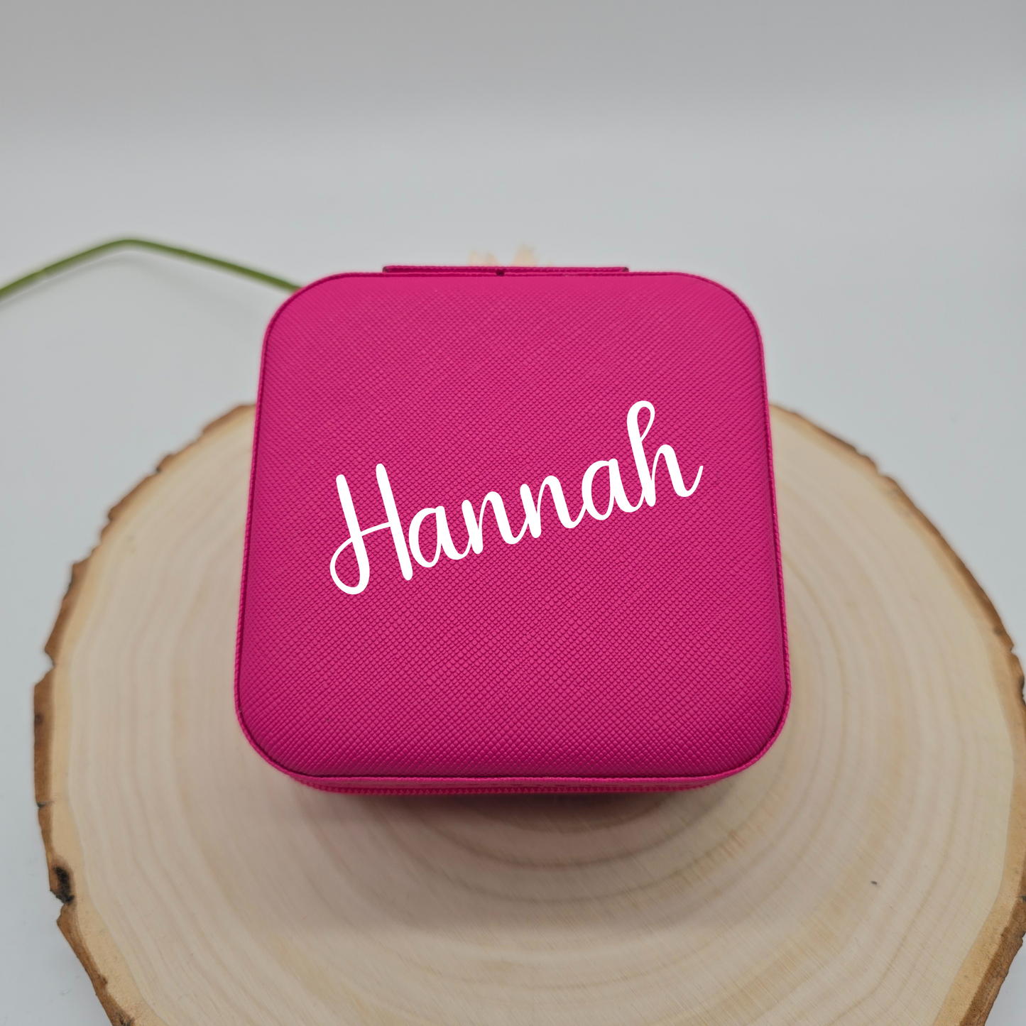Personalisiertes Schmuckkästchen in Pink - Plottersu