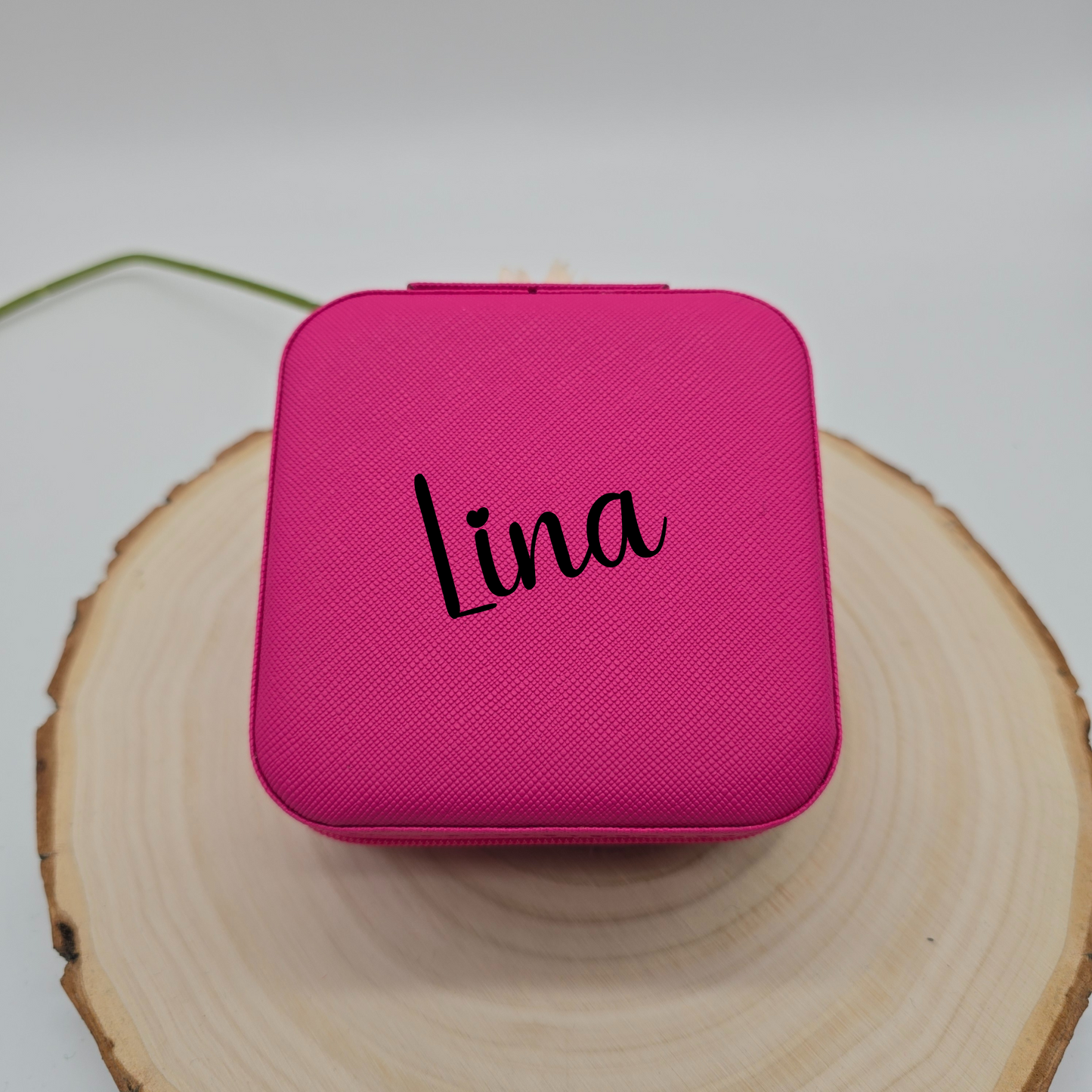 Personalisiertes Schmuckkästchen in Pink - Plottersu