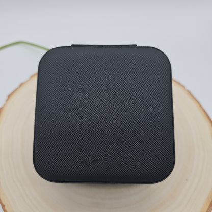 Personalisiertes Schmuckkästchen in Schwarz - Plottersu