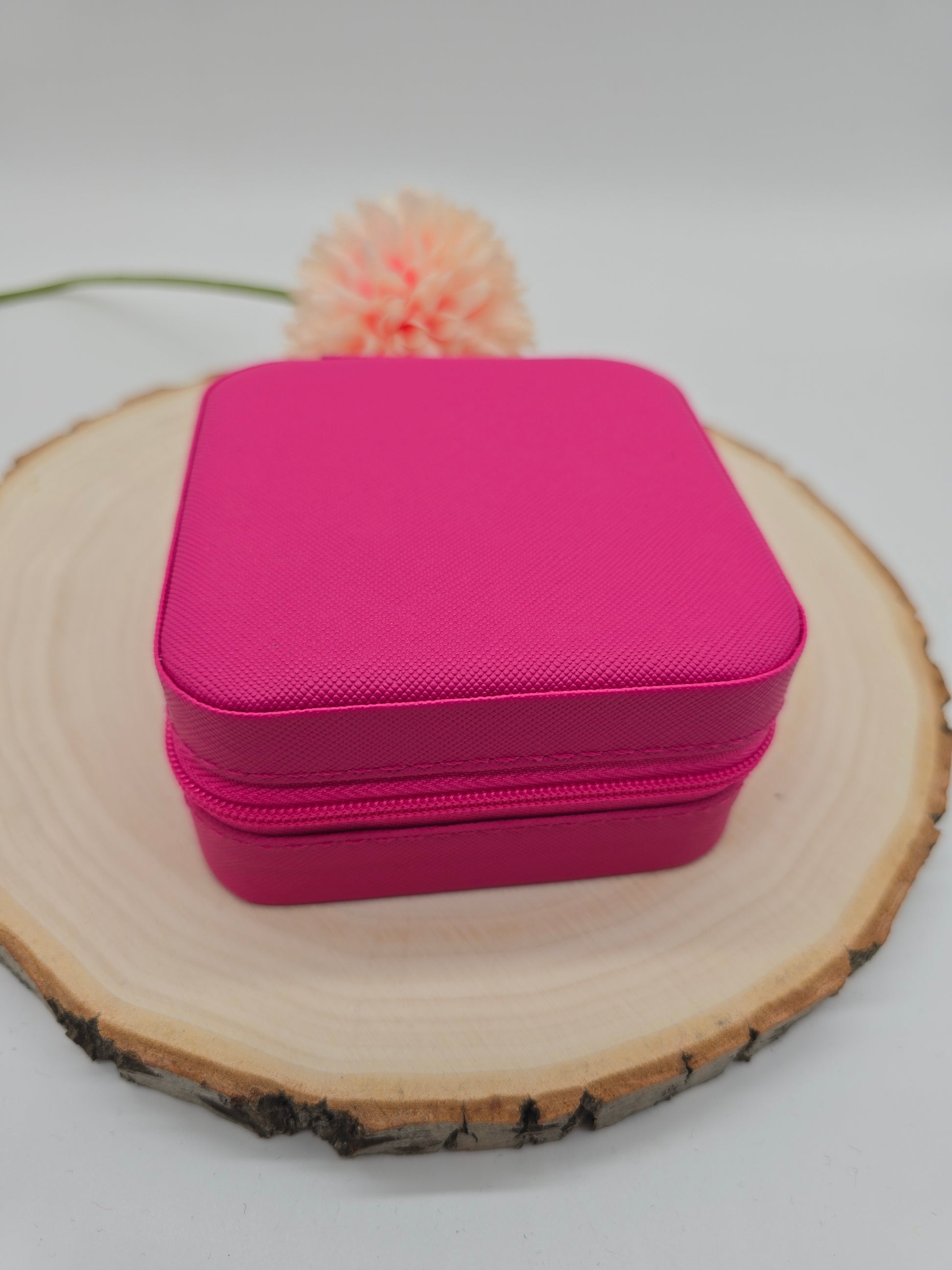 Personalisiertes Schmuckkästchen in Pink - Plottersu